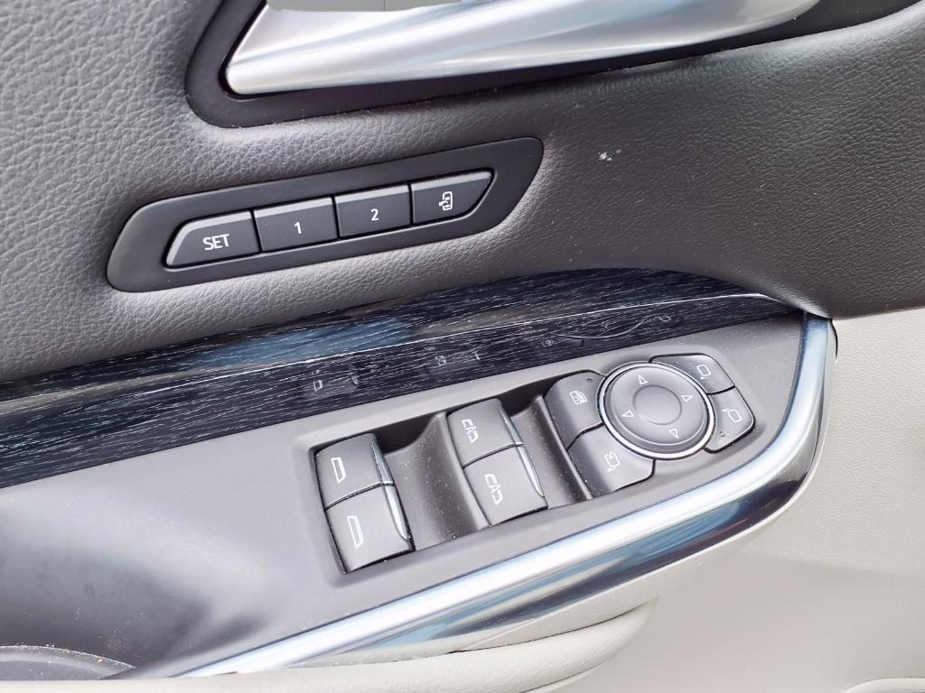 Certified 2023 Cadillac XT4 Premium Luxury