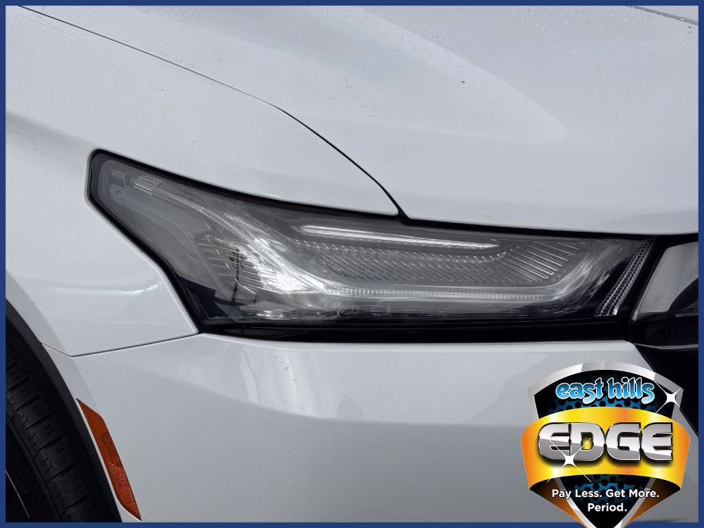 Certified 2023 Chevrolet Traverse RS