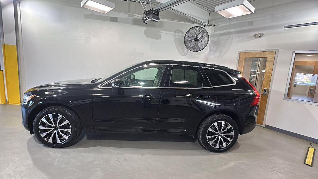 Certified 2023 Volvo XC60 B5 Core