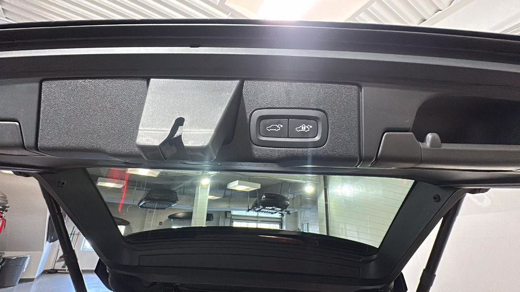 Certified 2023 Volvo XC60 B5 Core