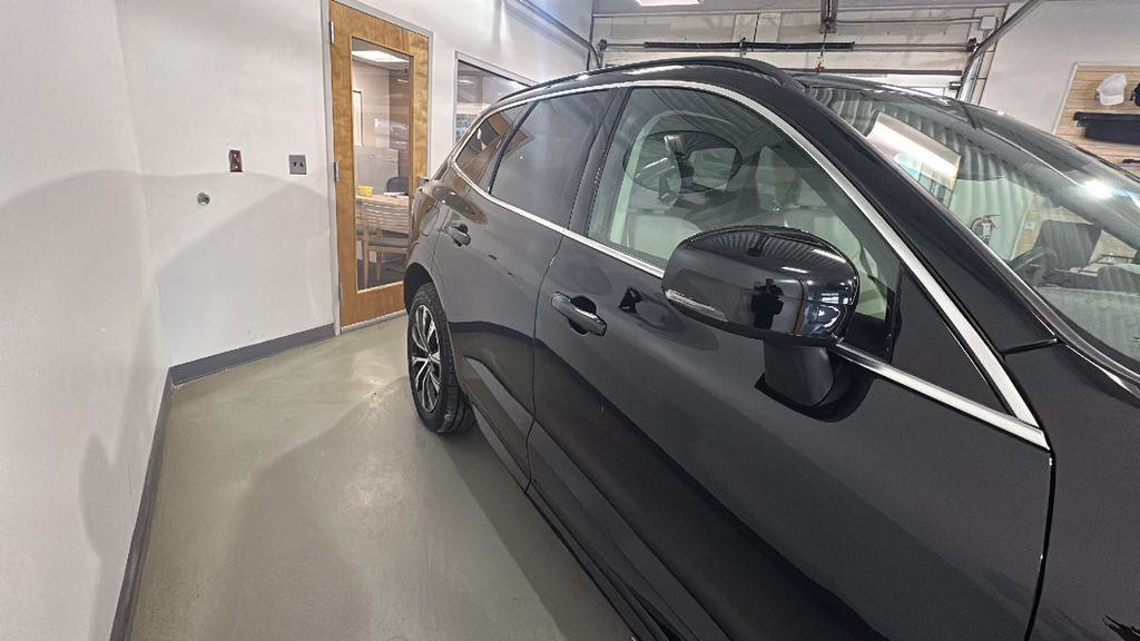 Certified 2023 Volvo XC60 B5 Core