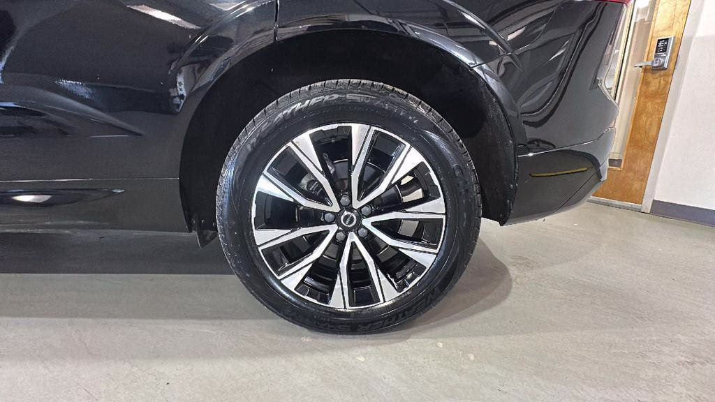 Certified 2023 Volvo XC60 B5 Core
