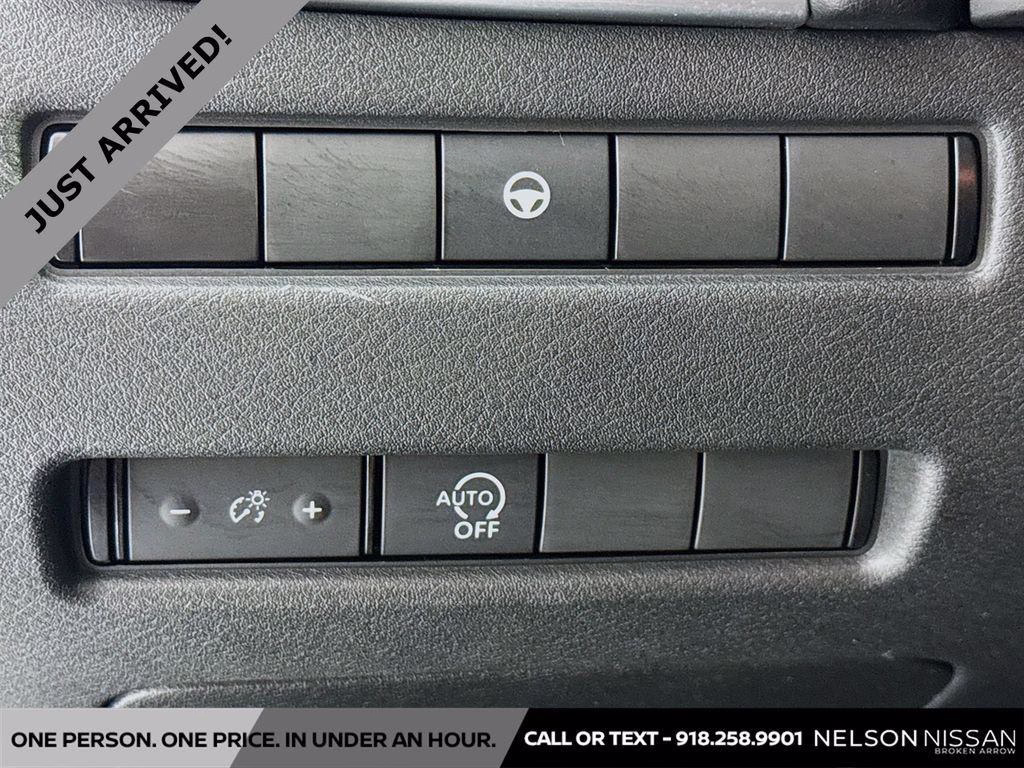 Certified 2023 Nissan Rogue SV