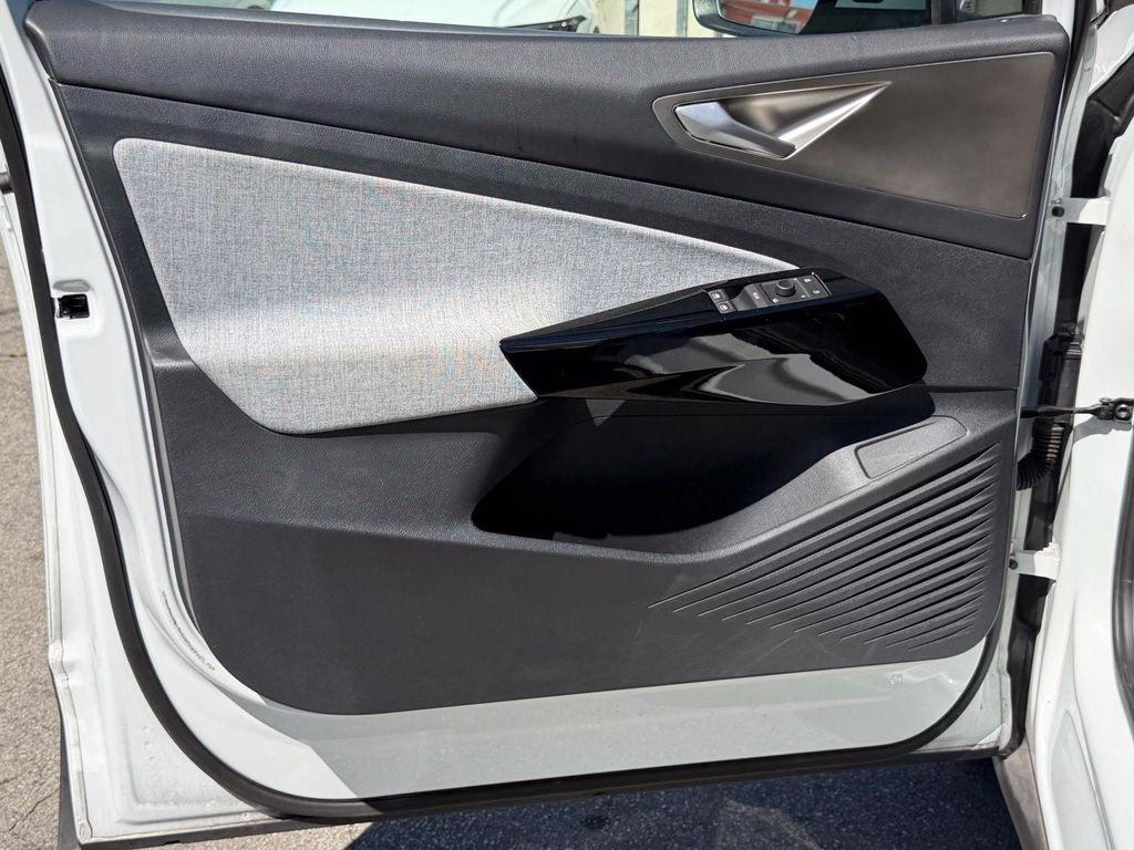 Certified 2023 Volkswagen ID.4 Pro