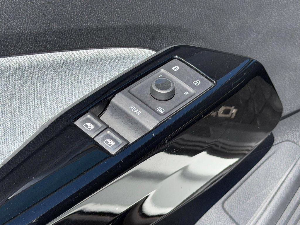 Certified 2023 Volkswagen ID.4 Pro