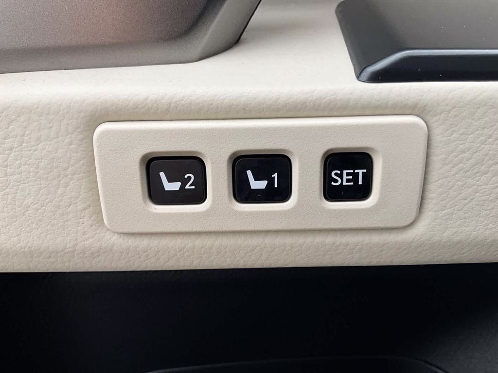 Certified 2023 Lexus GX 460 Premium