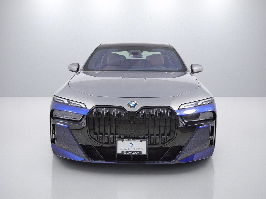 Certified 2023 BMW 760 i xDrive