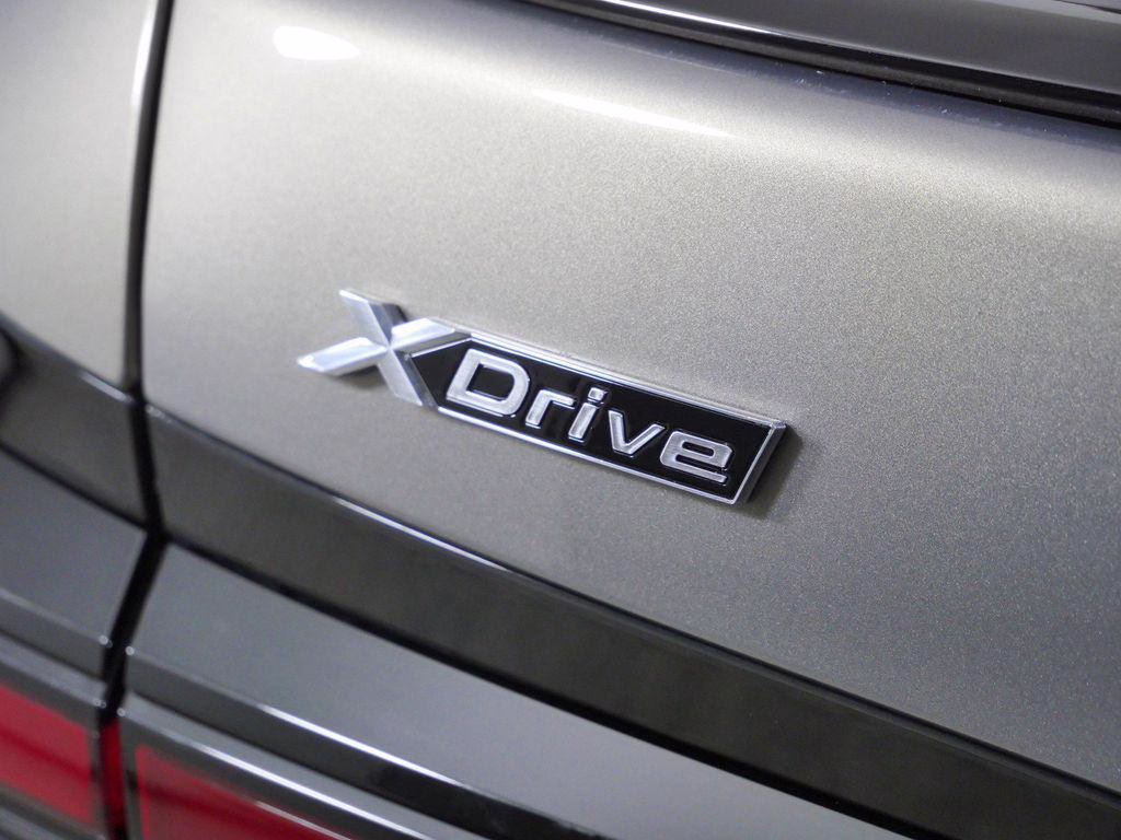 Certified 2023 BMW 760 i xDrive