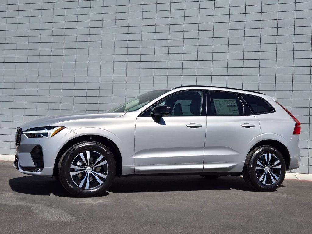 New 2025 Volvo XC60 B5 Core