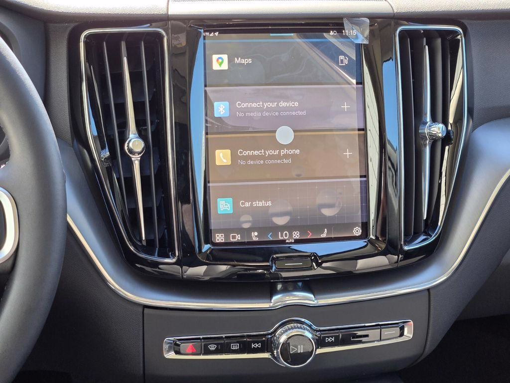 New 2025 Volvo XC60 B5 Core
