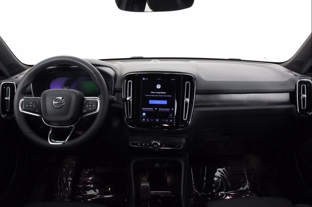 Certified 2023 Volvo XC40 Recharge Pure Electric Twin Core