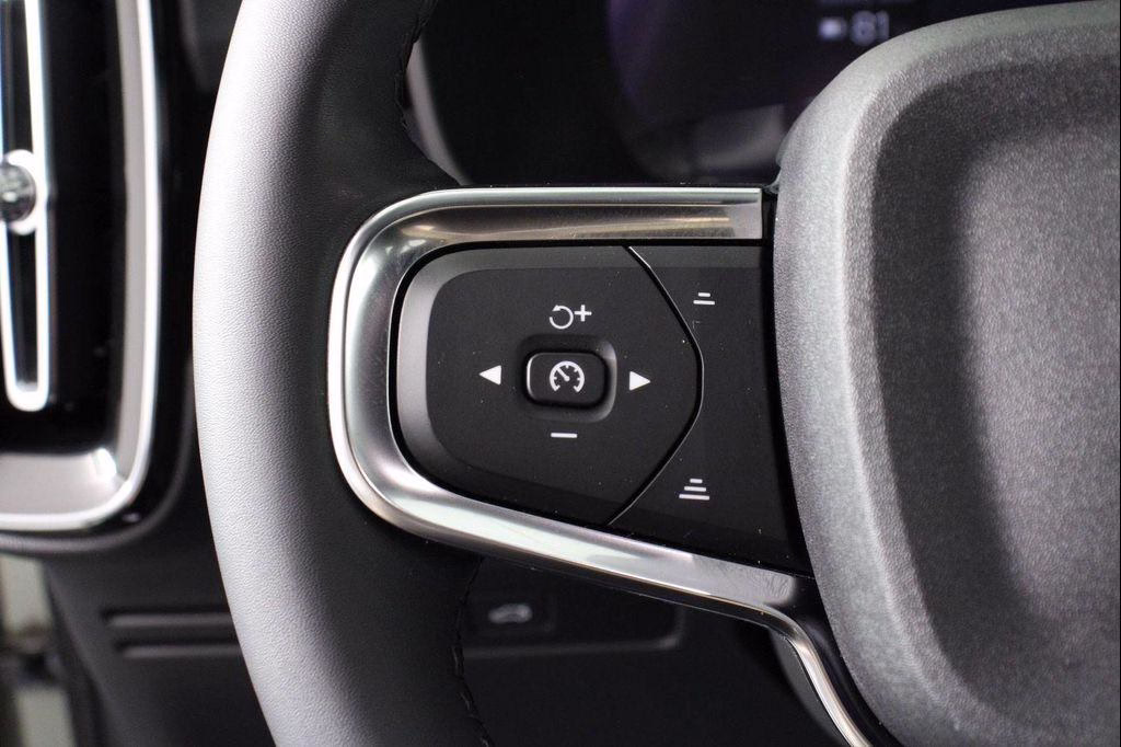 Certified 2023 Volvo XC40 Recharge Pure Electric Twin Core