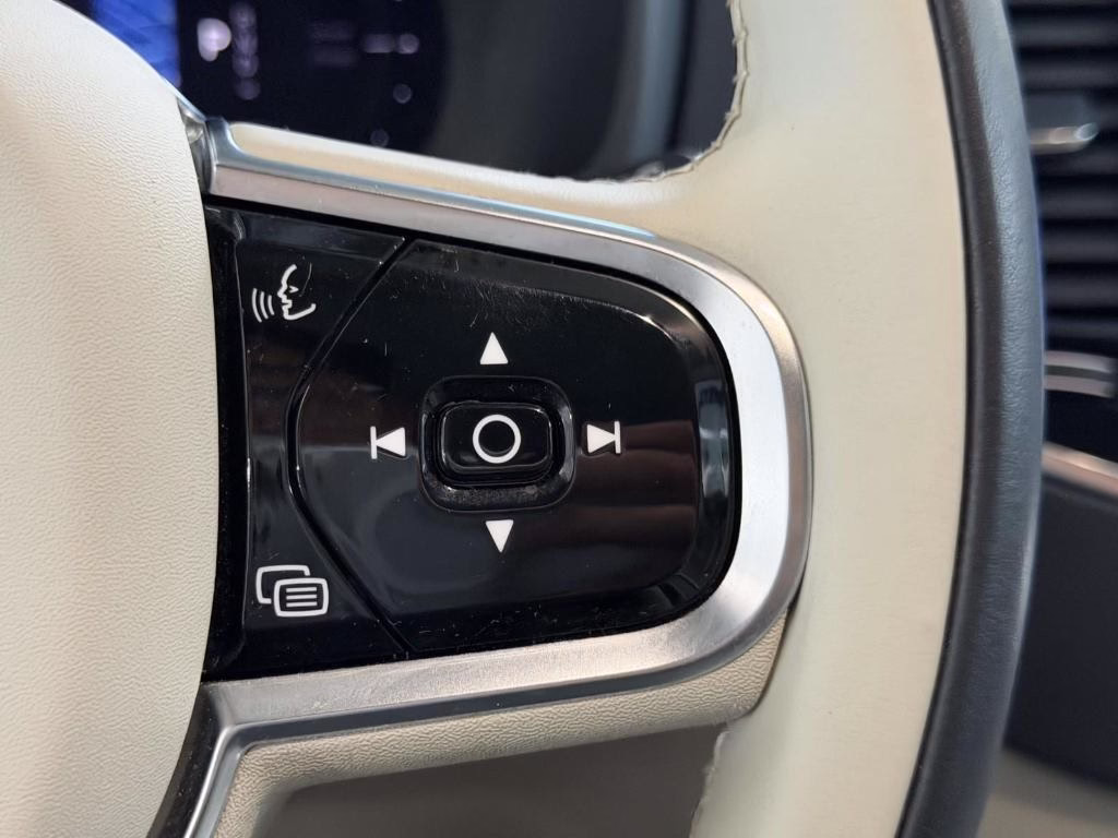 Certified 2023 Volvo XC90 Recharge Plug-In Hybrid T8 Ultimate 6-Seater