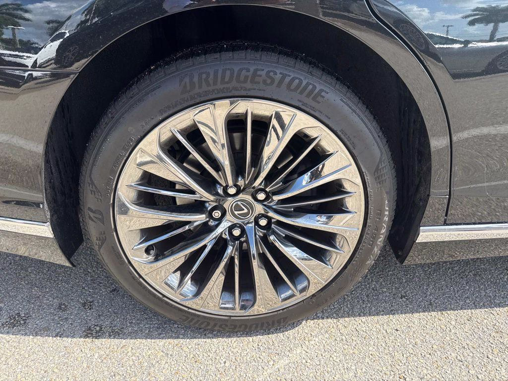 Certified 2023 Lexus LS 500 Base