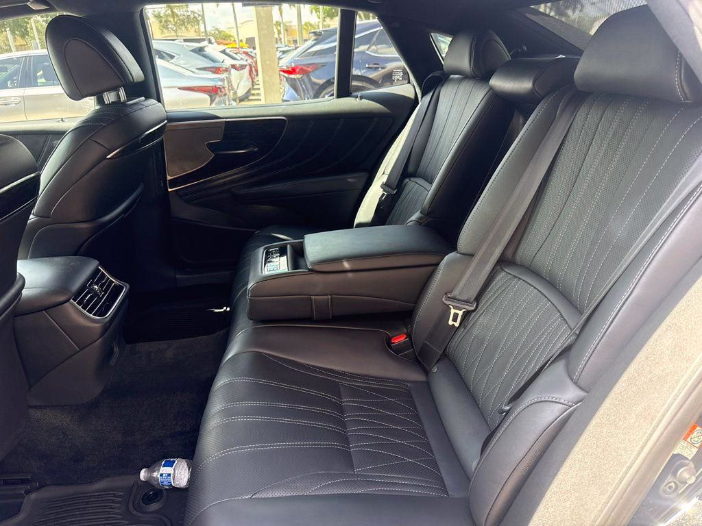 Certified 2023 Lexus LS 500 Base