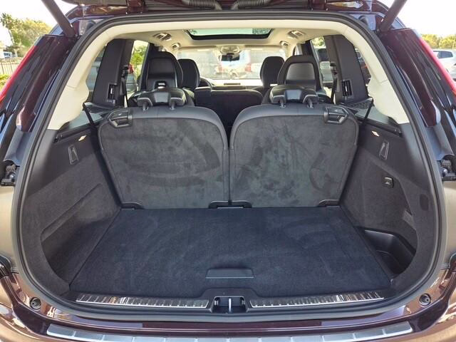 New 2026 Volvo XC90 B5 Core