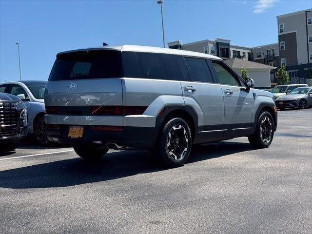 New 2025 Hyundai SANTA FE SE