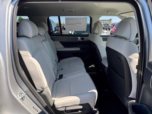 New 2025 Hyundai SANTA FE SE