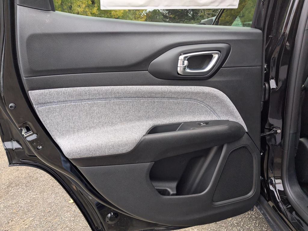 New 2026 Jeep Compass Latitude