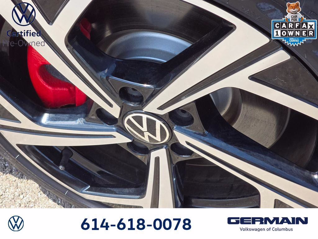 Certified 2024 Volkswagen Golf GTI 2.0T SE