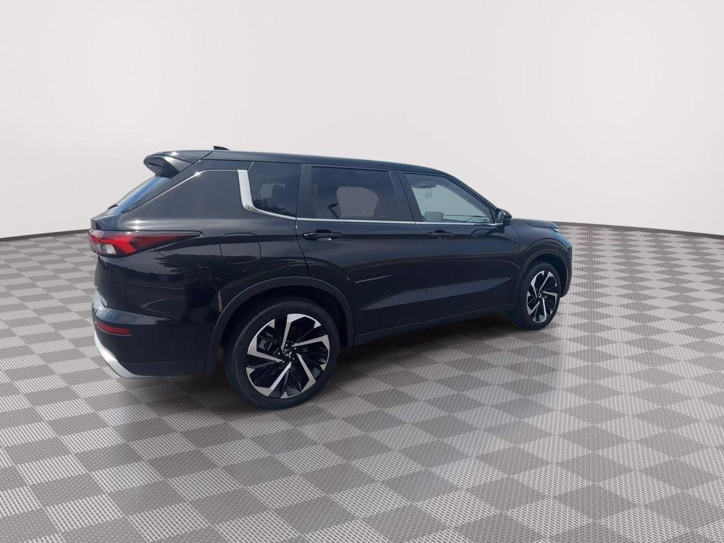 Certified 2024 Mitsubishi Outlander SE